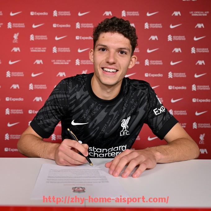 爱体育-意甲球队薪水排名：意甲各球队的薪水排名与球员收入分析